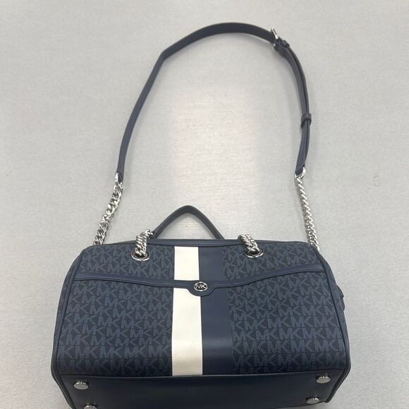 Michael kors bag - Picture 3 of 8